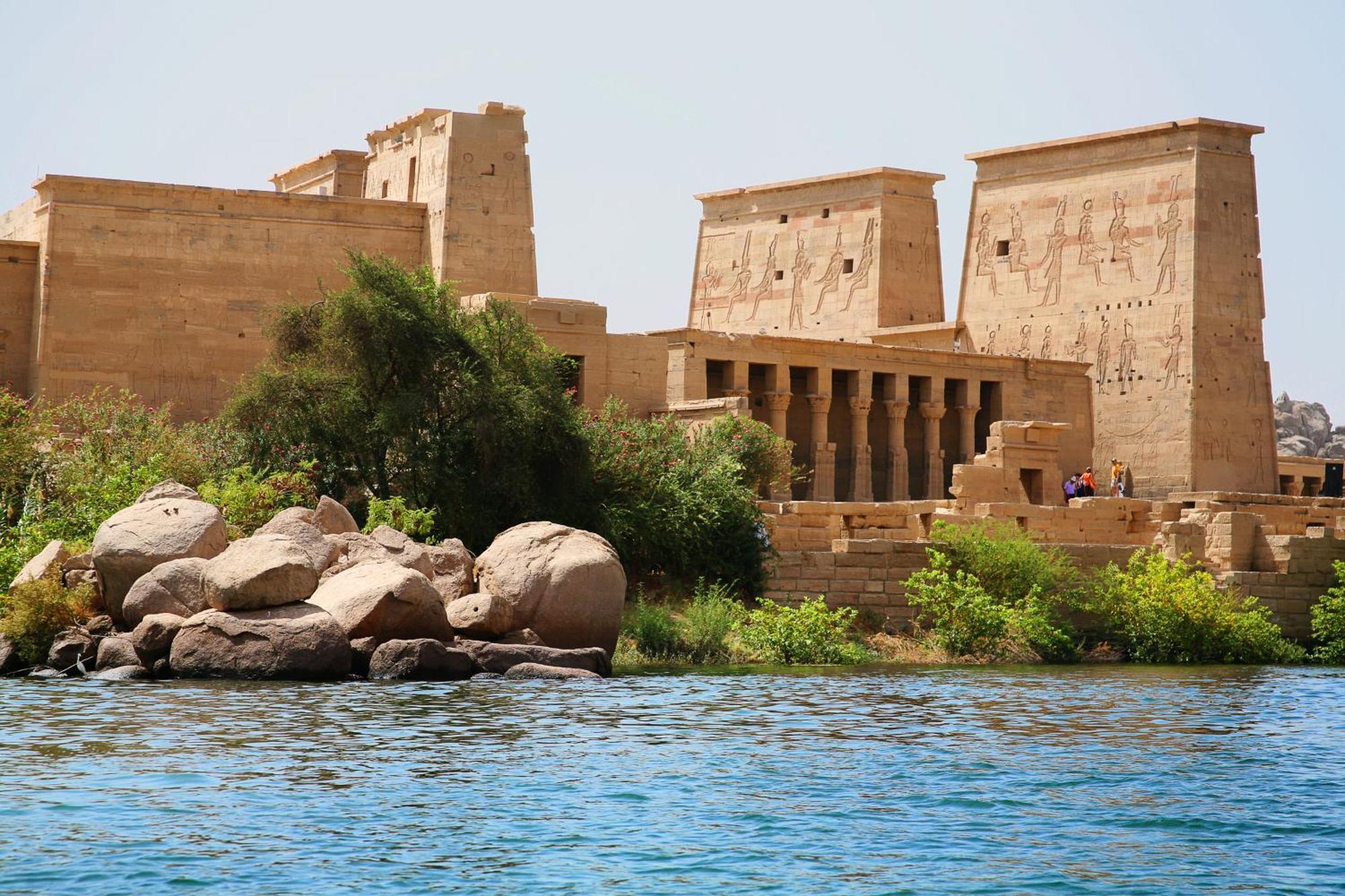 Moevenpick Royal Lily Nile Cruise, Every Monday Four Nights From Luxor, Every Friday Three Nights From Aswan - Including Excursions & Sightseeing Екстериор снимка
