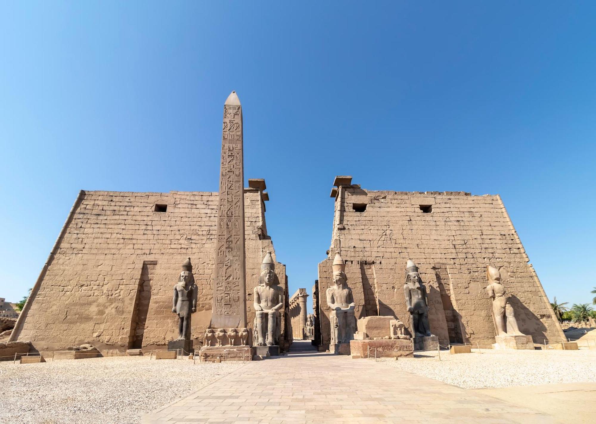 Moevenpick Royal Lily Nile Cruise, Every Monday Four Nights From Luxor, Every Friday Three Nights From Aswan - Including Excursions & Sightseeing Екстериор снимка